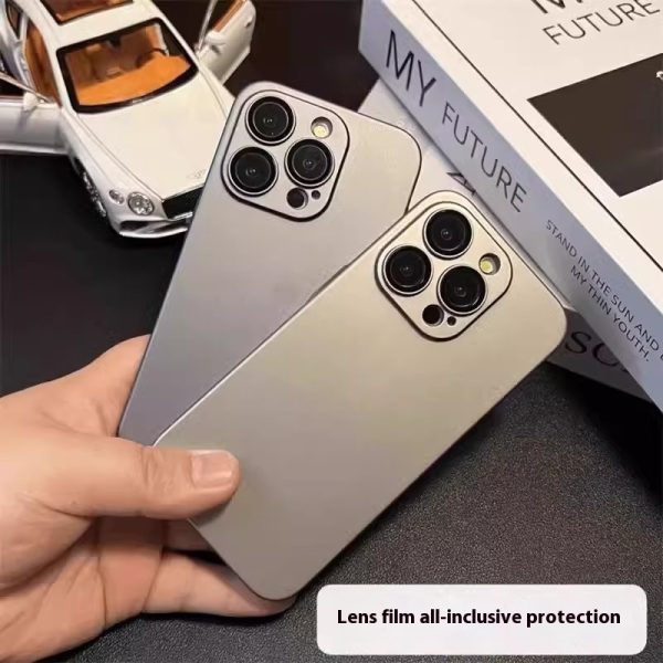 Ultra-Thin Matte iPhone Case – Skin-Feel PC Hard Cover with Camera Protection