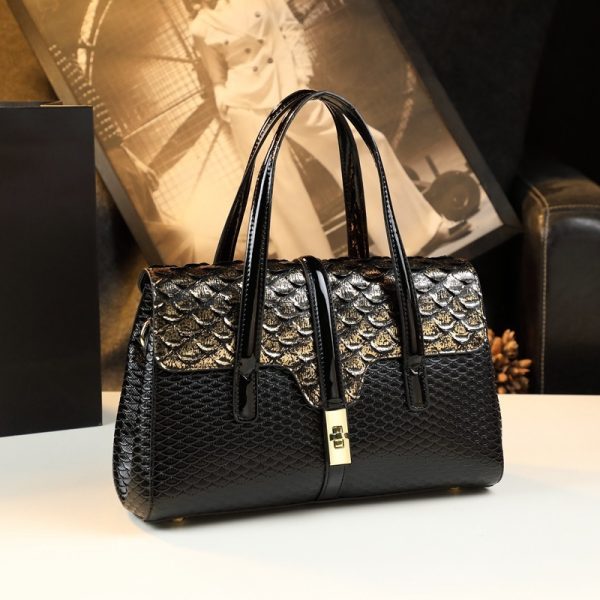 Women’s Metallic Scale-Embossed PU Leather Tote Bag