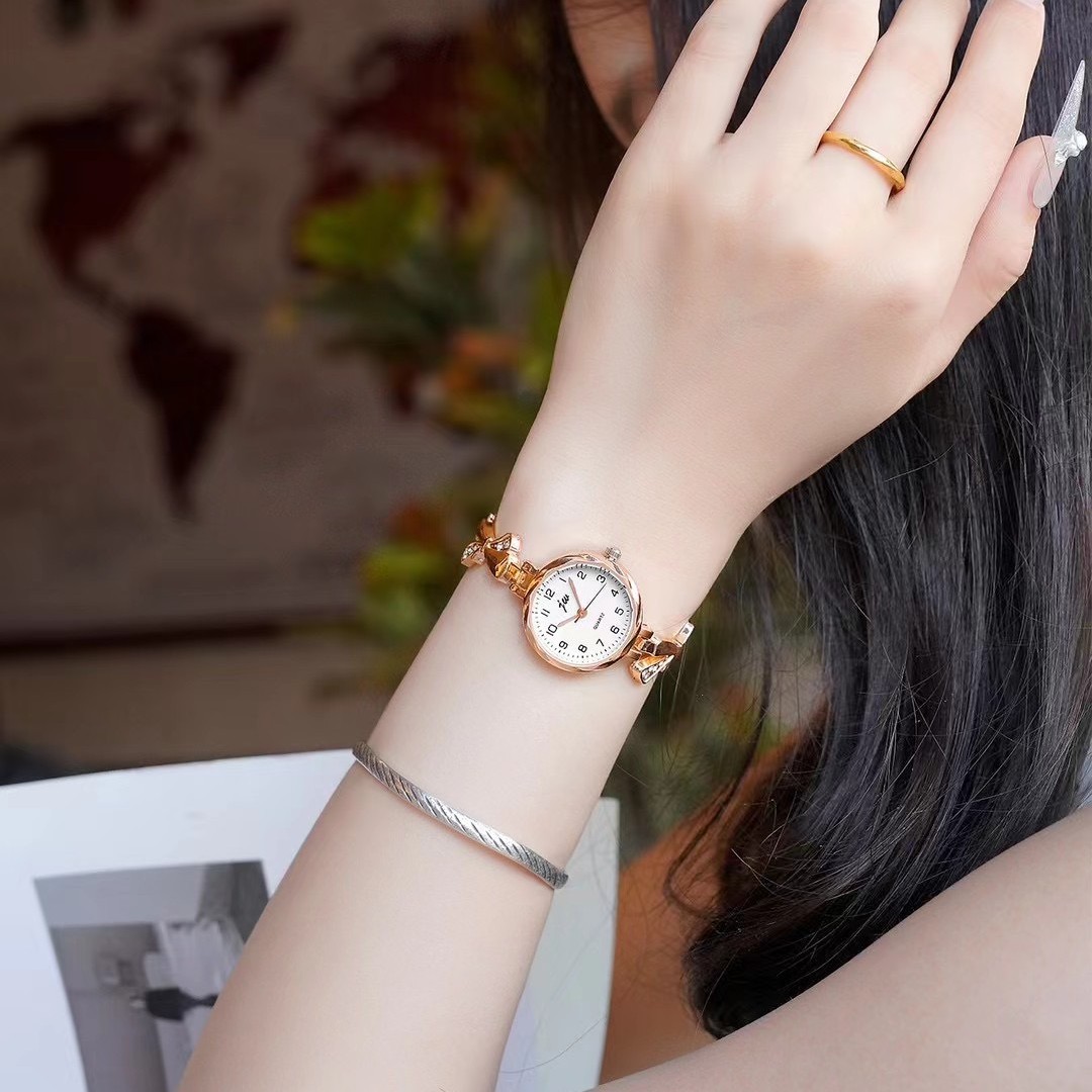Women’s Butterfly Bracelet Watch – Slim Jewelry-Inspired Casual Wristwatch