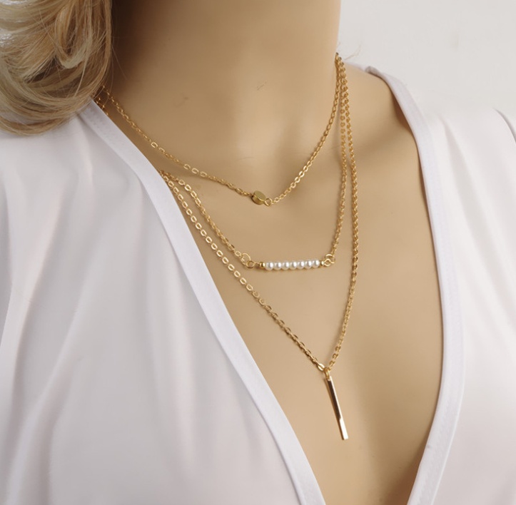 Double-Layer Triangle Pendant Necklace - Image 2