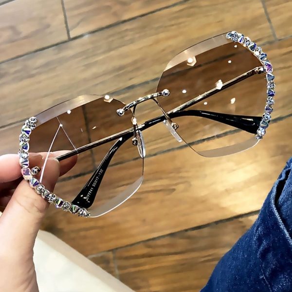 Crystal-Edge Rimless Sunglasses