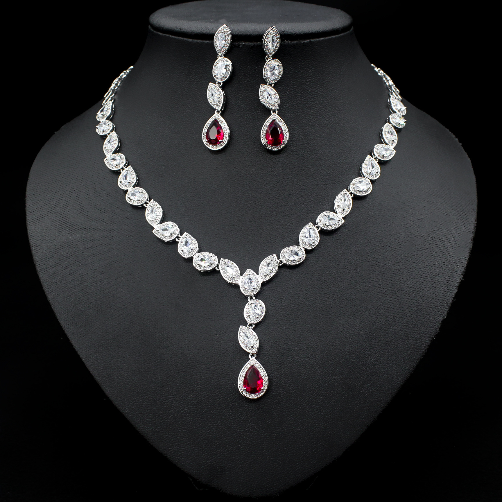 Colorful Zircon Leaf Necklace and Earrings Set