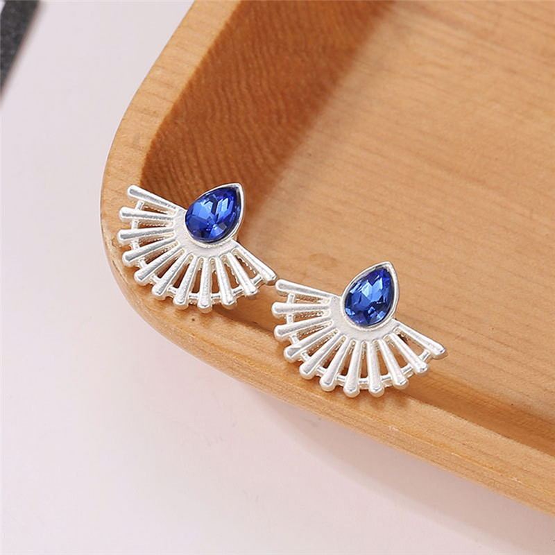 Bohemian Fan-Shaped Stud Earrings - Image 6
