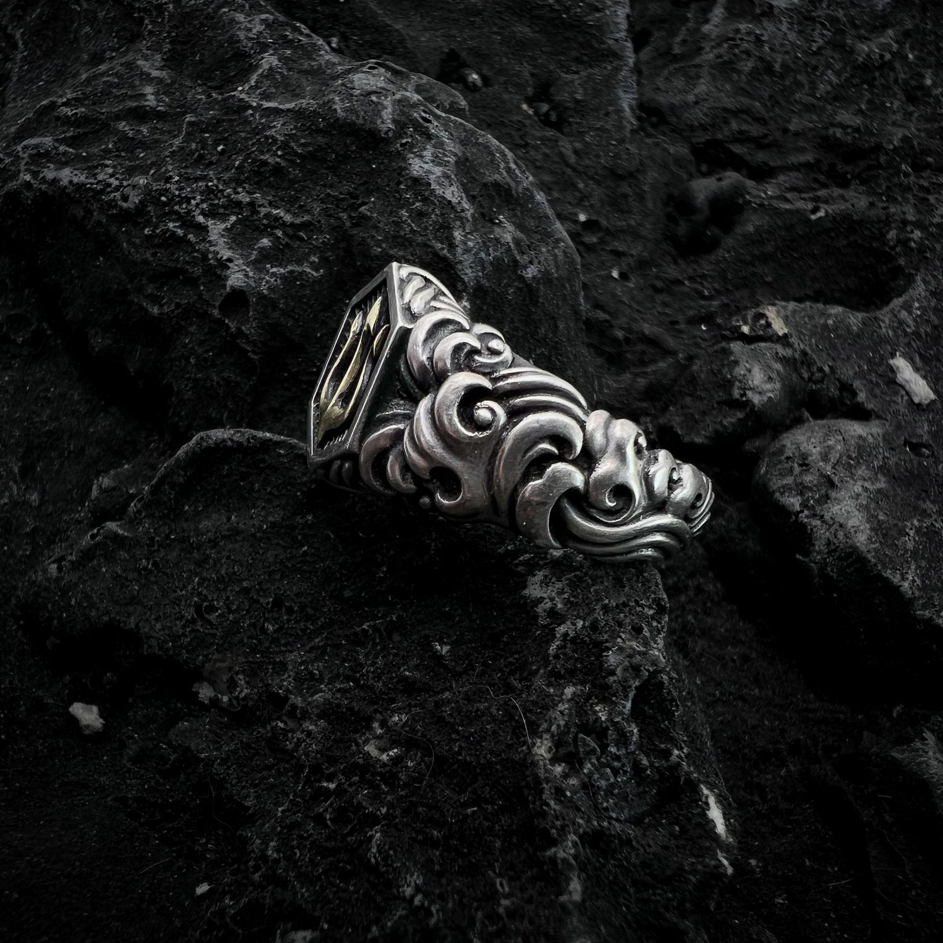 Adjustable Trident Geometric Ring - Image 4