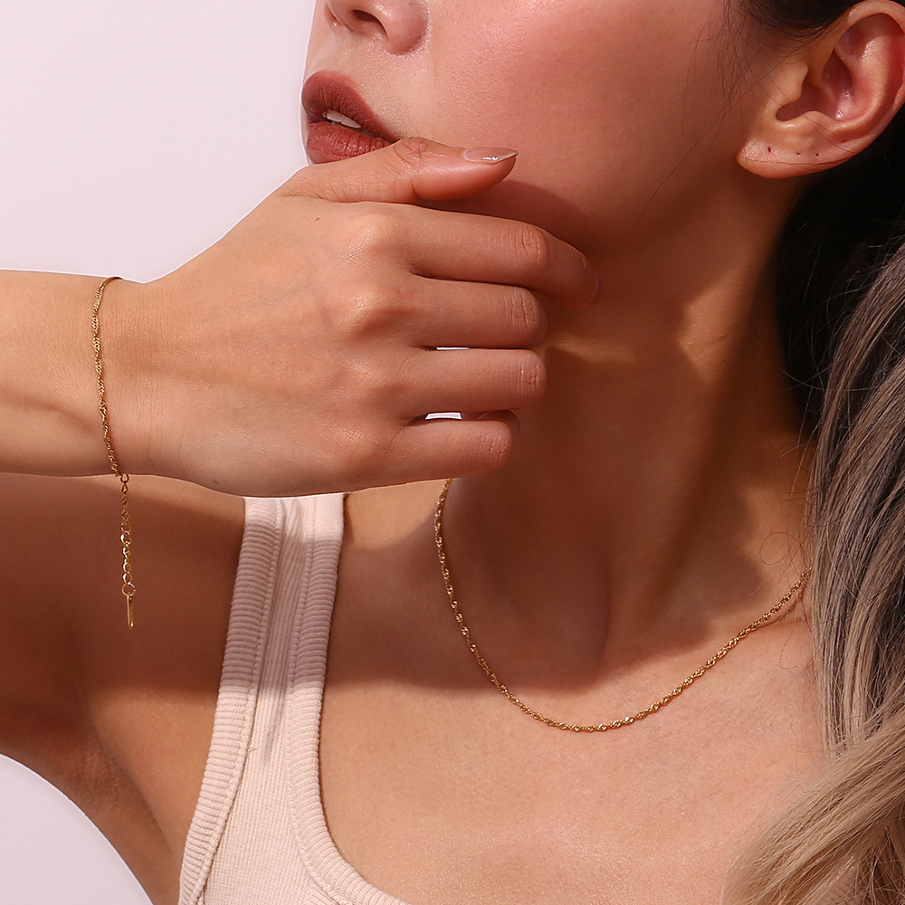 18K Gold-Tone Water-Wave Chain Bracelet and Necklace - Image 5