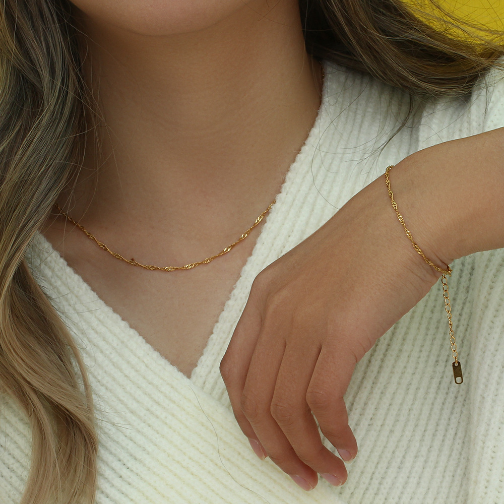 18K Gold-Tone Water-Wave Chain Bracelet and Necklace - Image 4