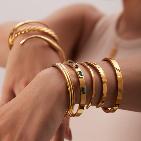 Gold-Plated Stainless Steel Zirconia Bracelet