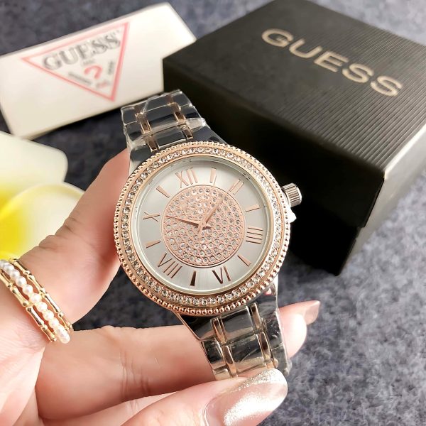 Large-Dial Women’s Watch