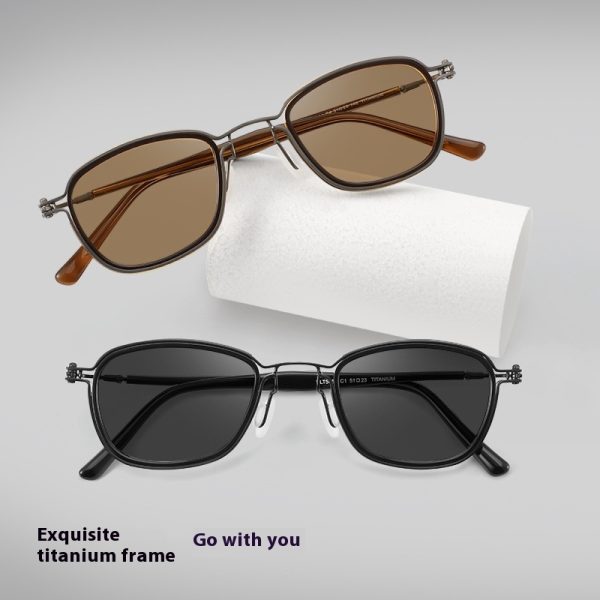 Men’s Vintage Cat-Eye Titanium Sunglasses with Polarized and Photochromic Lens Options