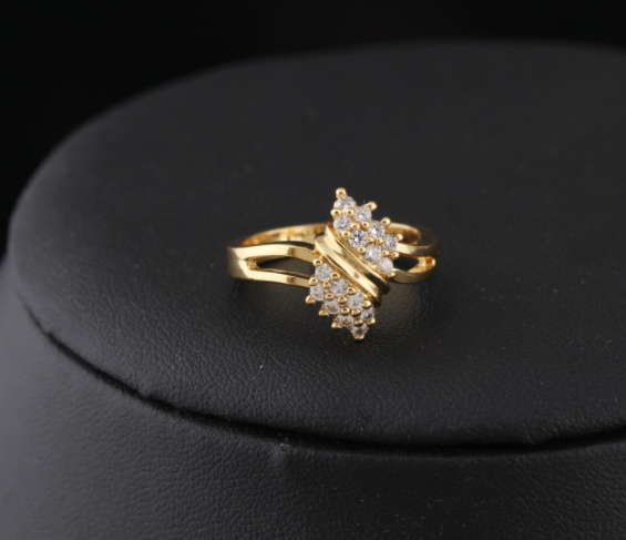 Girls’ Korean-Style Gold-Tone Zircon Ring - Image 3