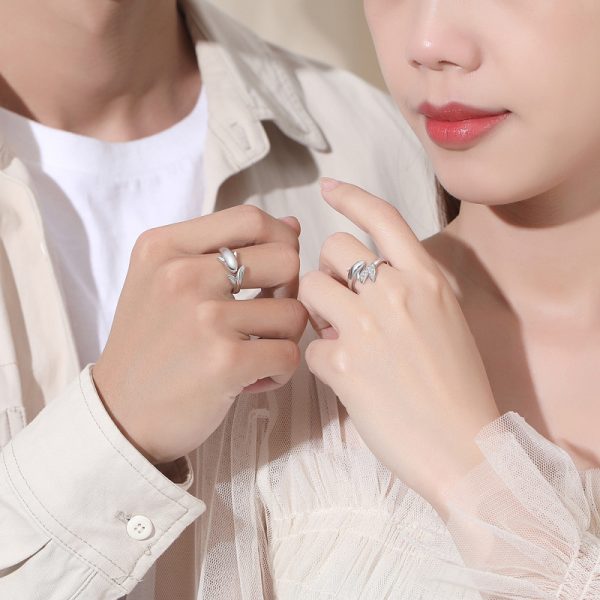 Simple Dolphin Couple Ring with Diamond-Style Detail