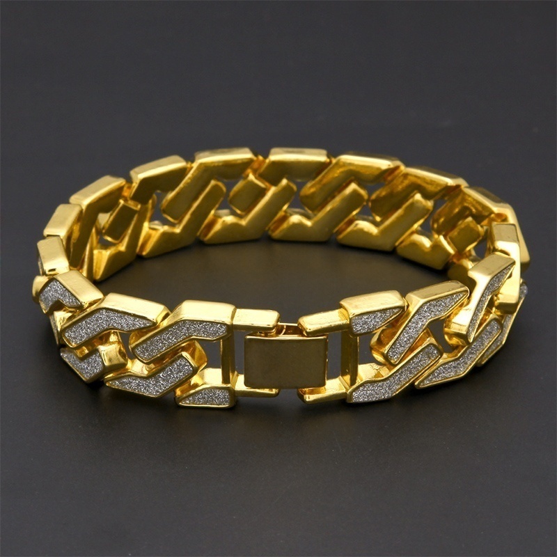 Men’s Rhinestone Cuban Star Bracelet - Image 2