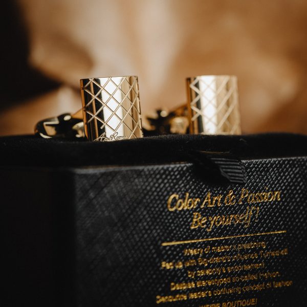 Men’s Business Casual Gold Cufflinks