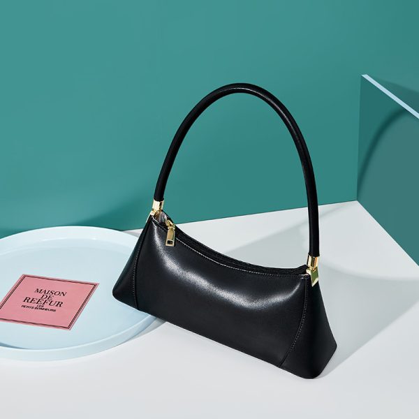 Vintage Leather Baguette Shoulder Bag