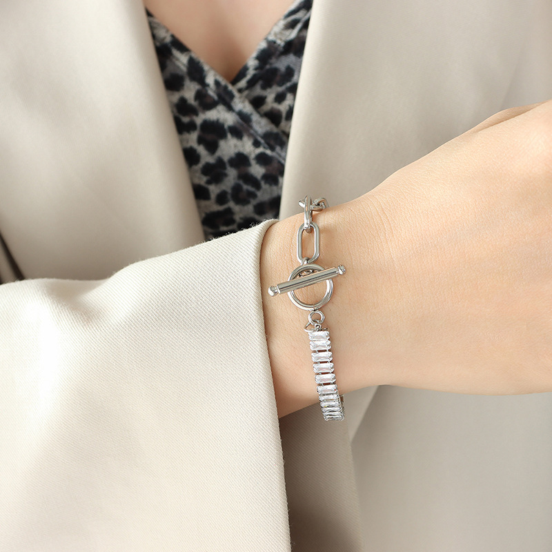 European-Style Zircon OT-Clasp Chunky Chain Bracelet - Image 7