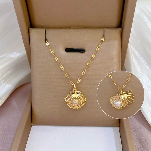 Gold Shell Pearl Necklace