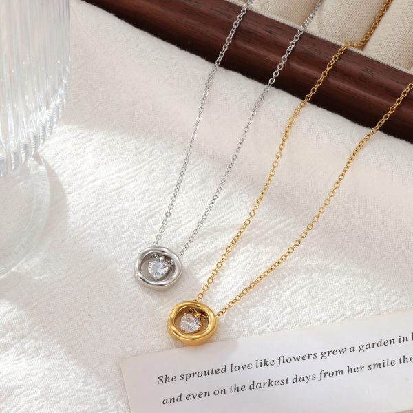 Floating Heart O-Ring Necklace