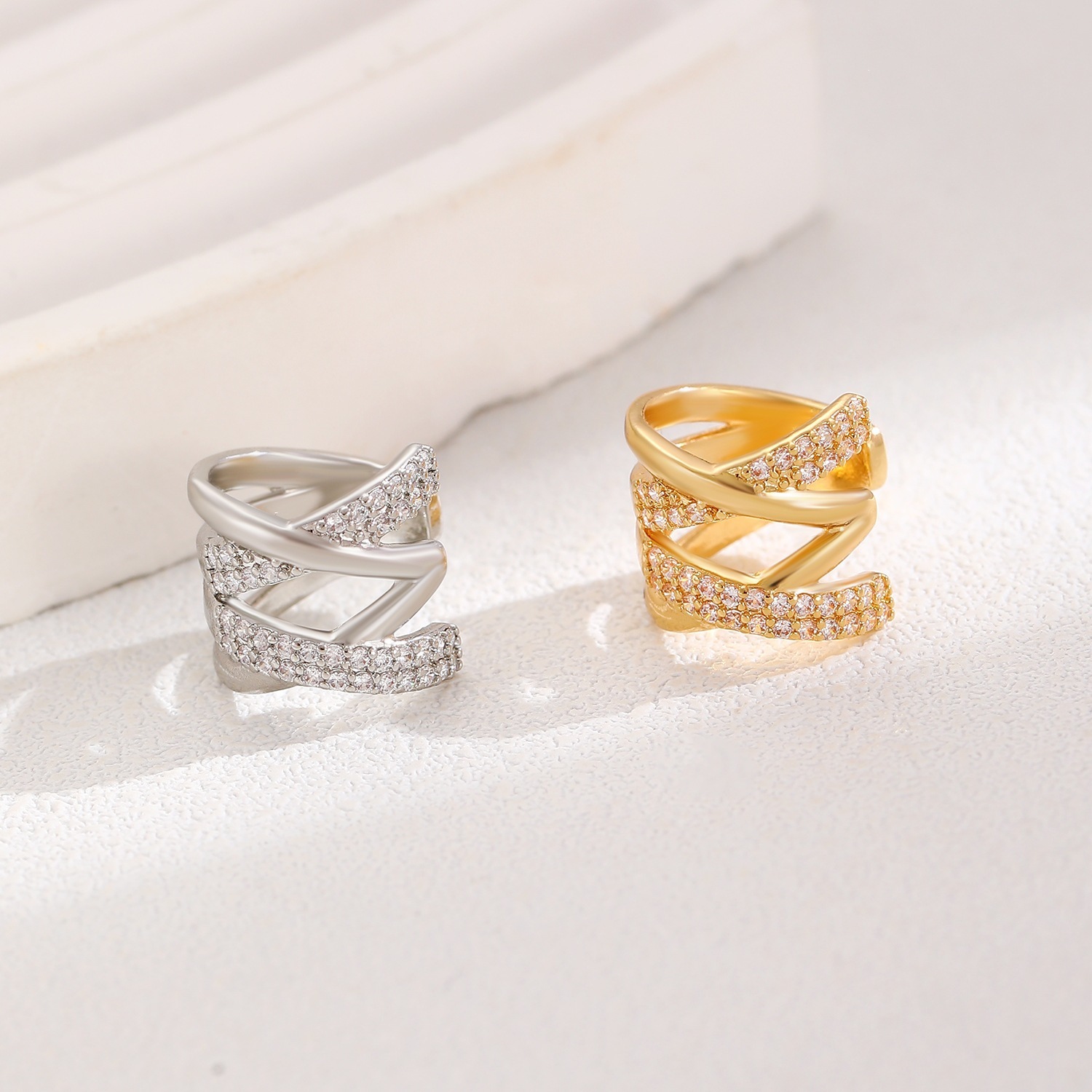 Double-Layer X-Cross Ear Cuff - Image 8