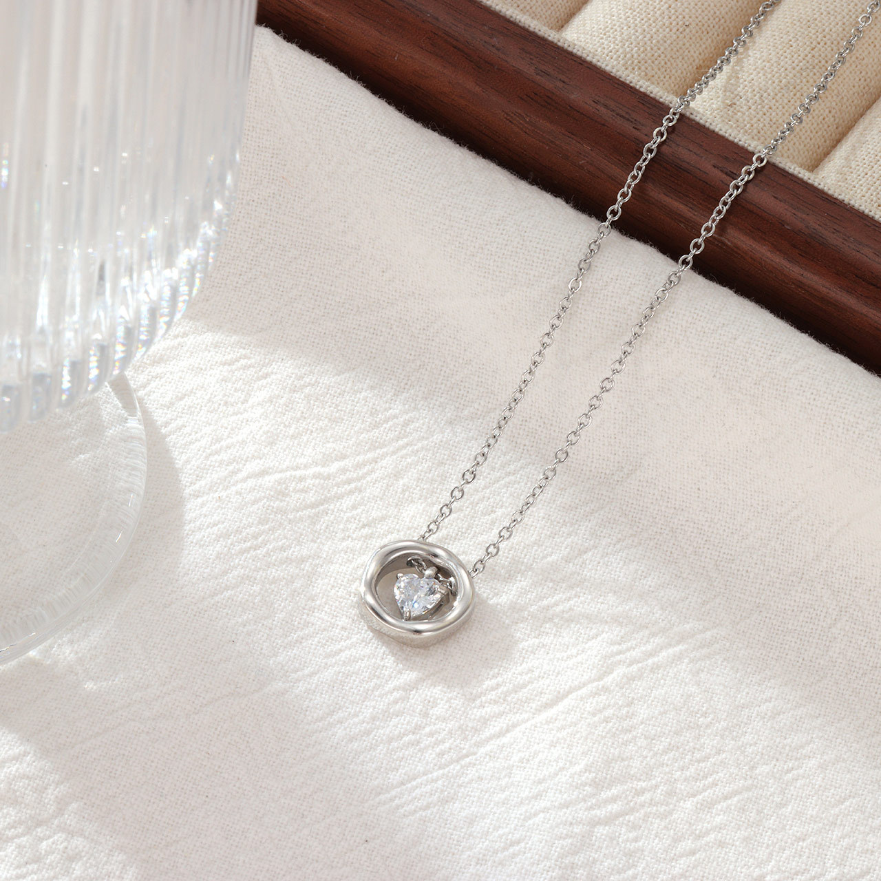 Floating Heart O-Ring Necklace - Image 5