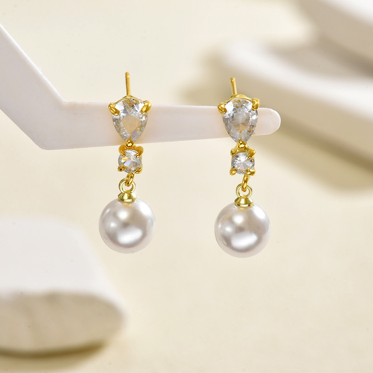 Geometric Pearl Zircon Stud Earrings - Image 4