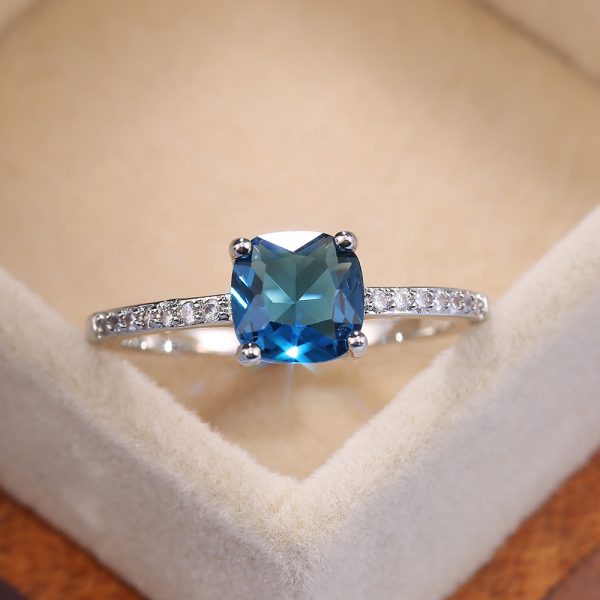 Micro-Pavé Zircon Royal Blue Square-Cut Ring for Women