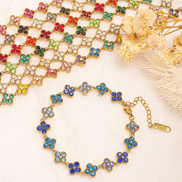 Women’s Full-Diamond-Style Statement Necklace