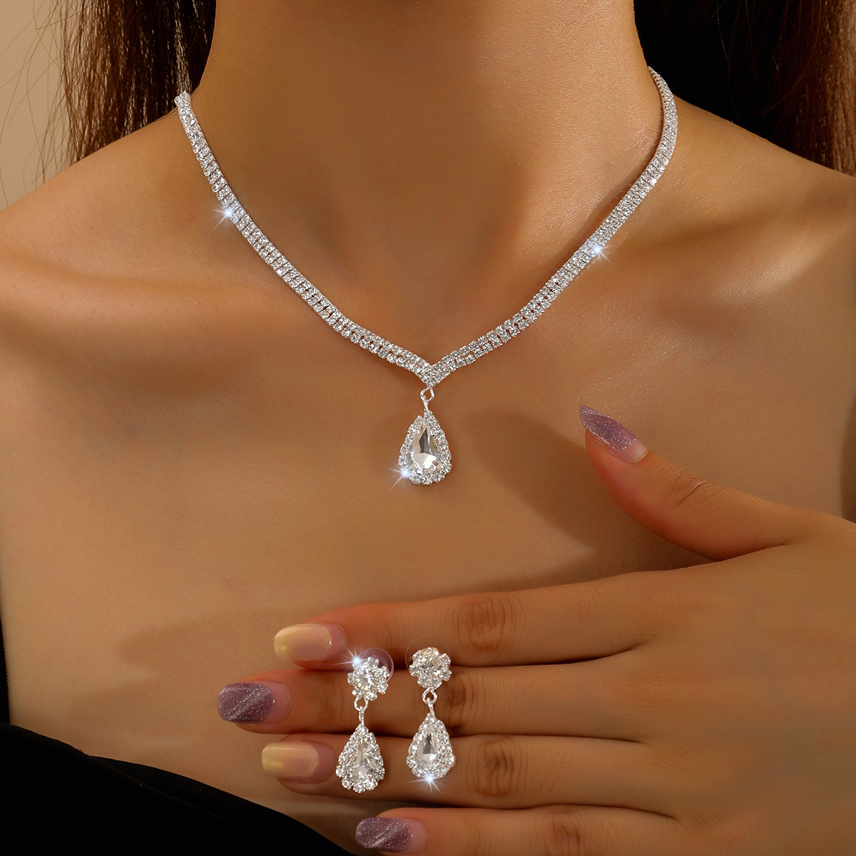 Shiny Water Drop Necklace and Earrings Set - Image 6