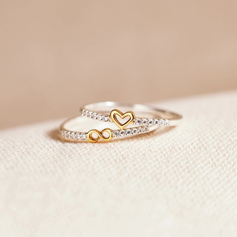European and American Style Zircon-Inlaid Ring Set - Image 5