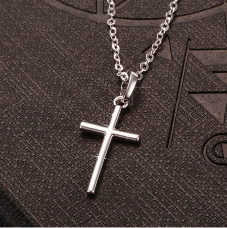 Simple Fashion Cross Chain Necklace - Image 4