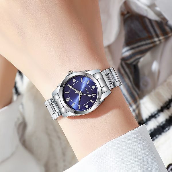 Minimalist Sporty Quartz Wristwatch