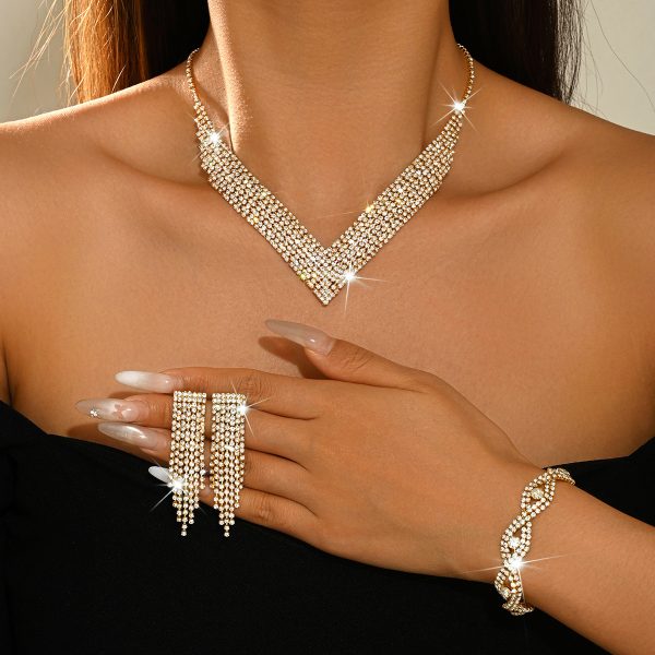 V-Shaped Rhinestone Bridal Jewelry Set