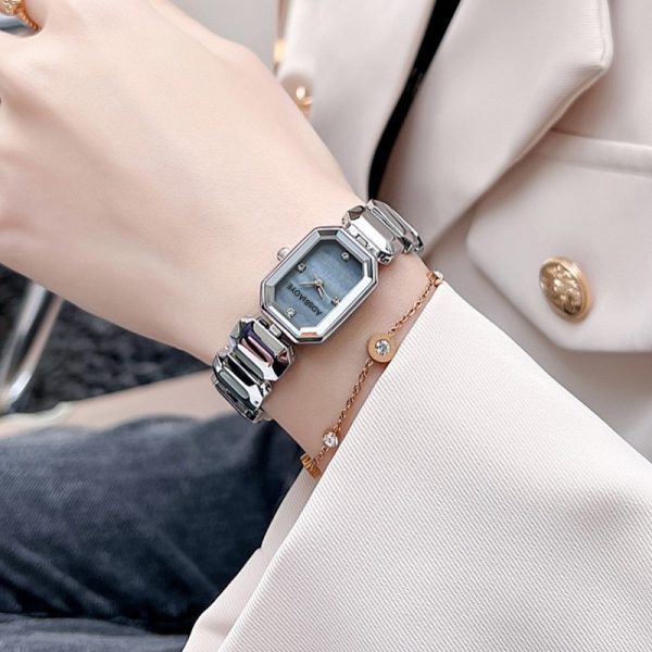 Elegant Women’s Silver Blue Quartz Watch